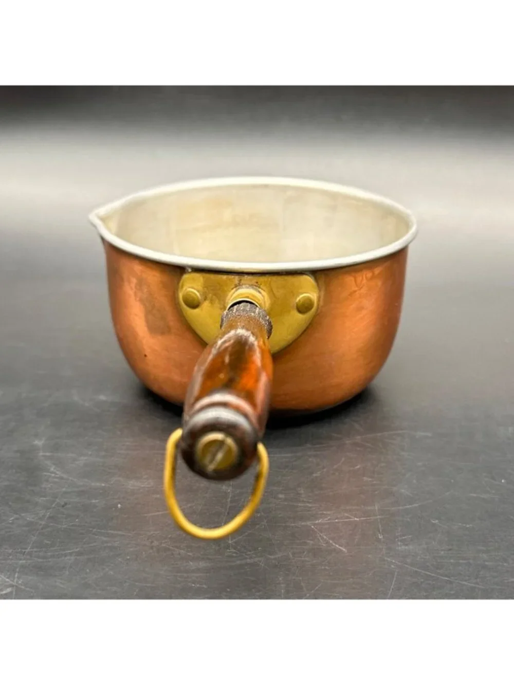 Vintage Copper Saucepan Wooden Handle Rustic Cookware Pot Dipper Pour Spout